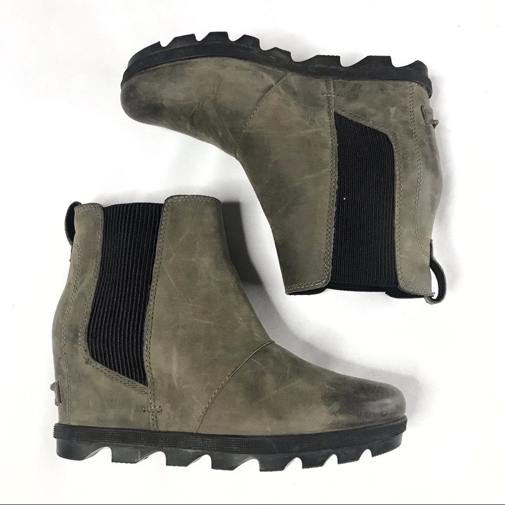 Sorel Joan of Arctic III Nubuck Leather Wedge Bootie Size 7